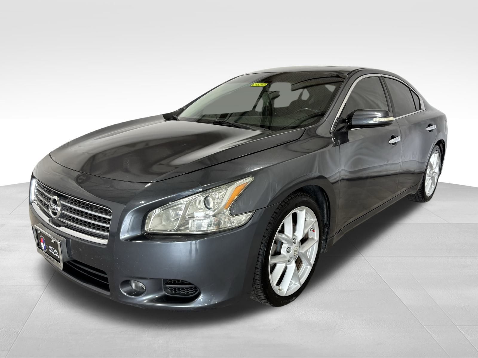 Used Car 2009 Nissan Maxima  3.5 Sv For Sale Under $10,000 In Austin, Texas