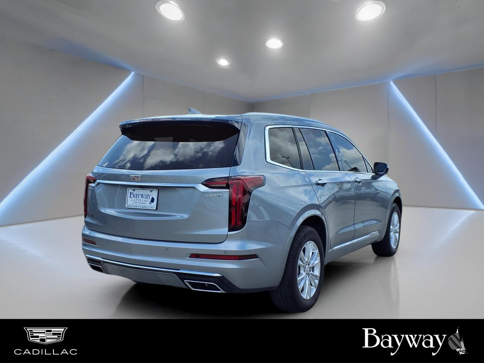 2025 Cadillac XT6 Luxury Silver at Bayway Cadillac of The Woodlands