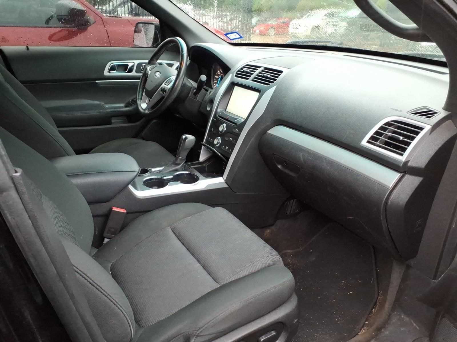 2015 Ford Explorer XLT Black at Durrett Motor Company