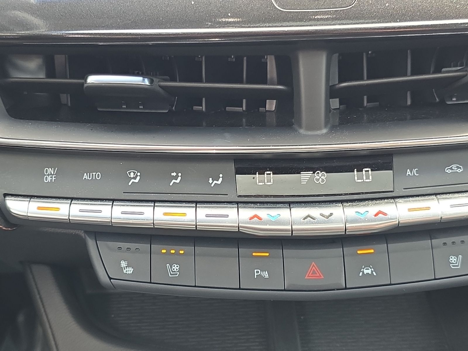 Used 2024 White Cadillac Sport image 23