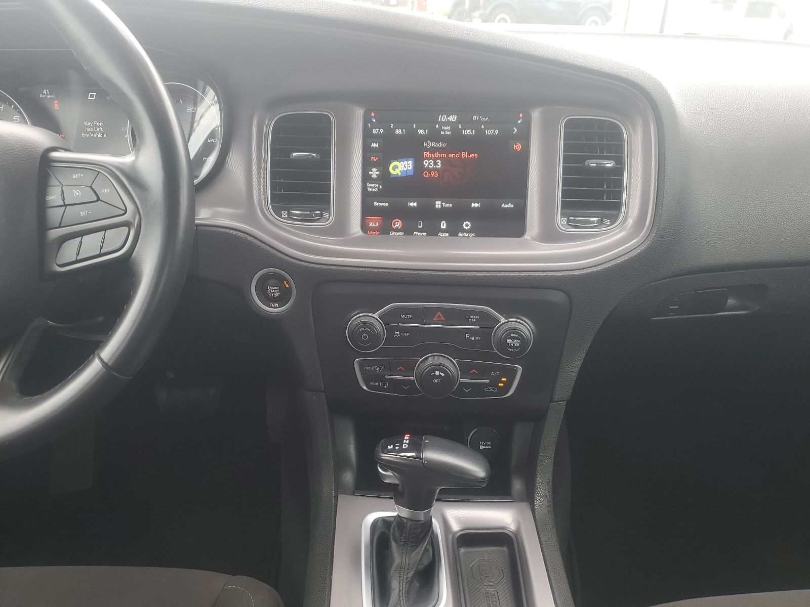 2023 Dodge Charger SXT - 9