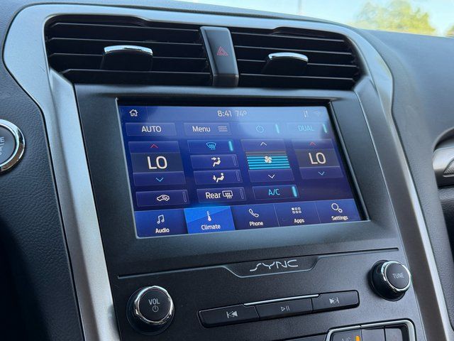 Certified Used 2020 Alto Blue Metallic Tinted Clearcoat Ford SE image 28
