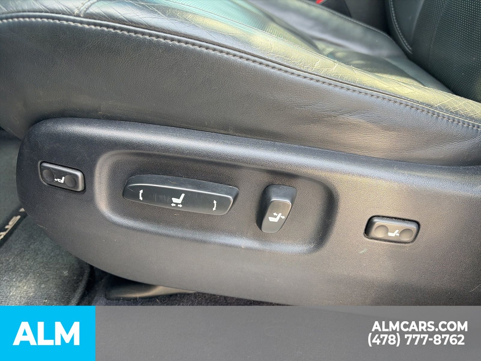 Used 2018 Black Lexus 570 image 16