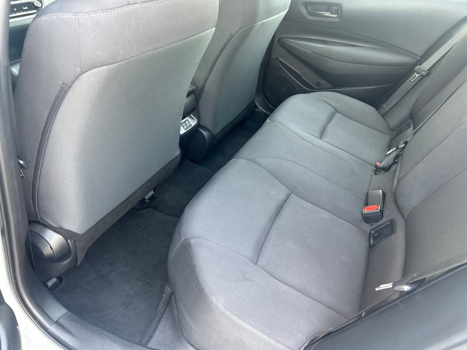 Used 2024 White Toyota LE image 17