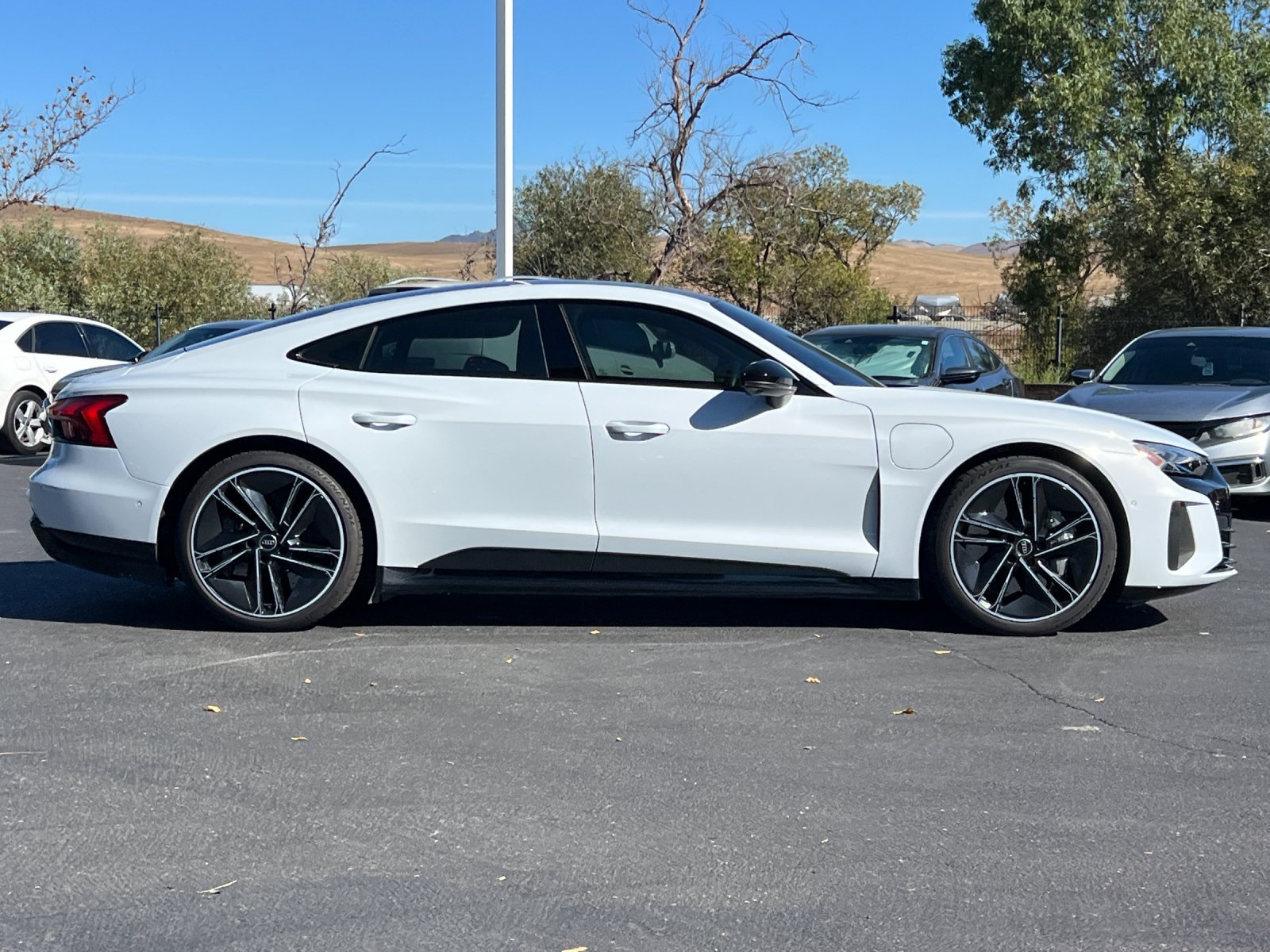 2024 Audi RS e-tron GT Base — full photo 7 of 28