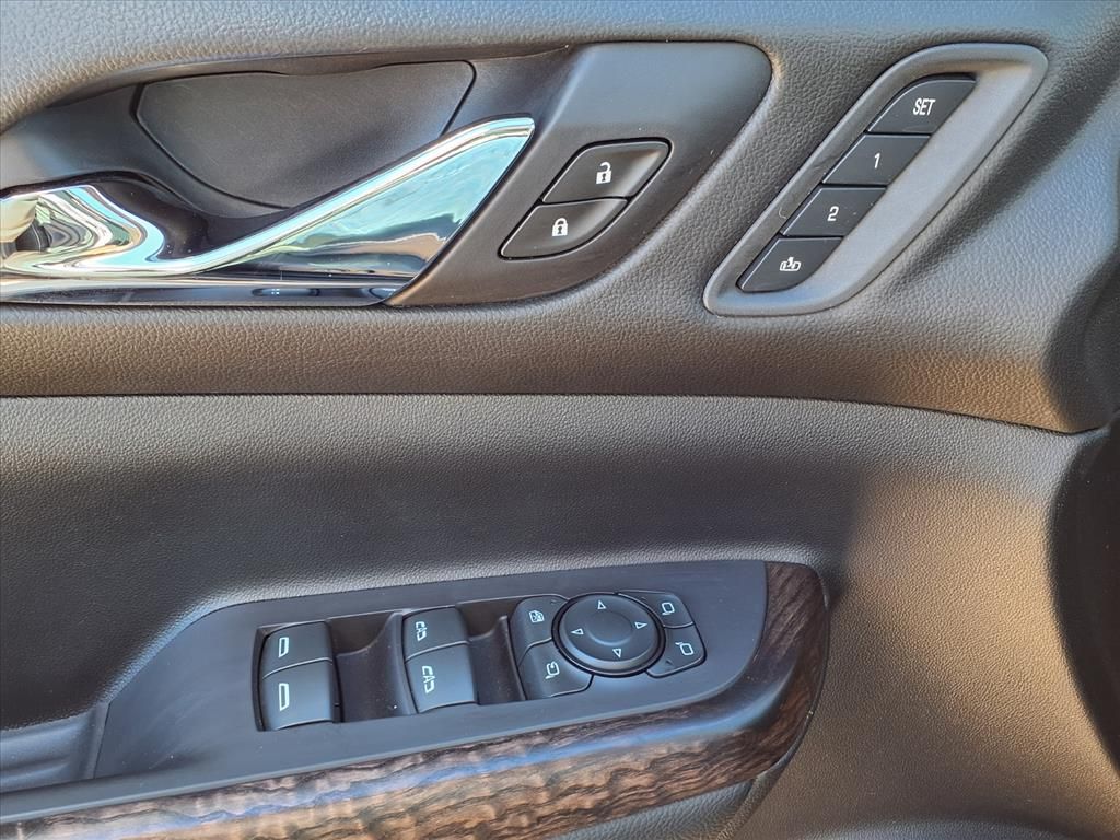 2020 GMC Acadia Denali Gray at Bravo Nissan