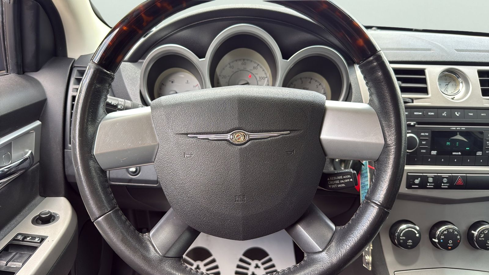 Used Car 2009 Chrysler Sebring  Touring For Sale Under $10,000 In Austin, Texas