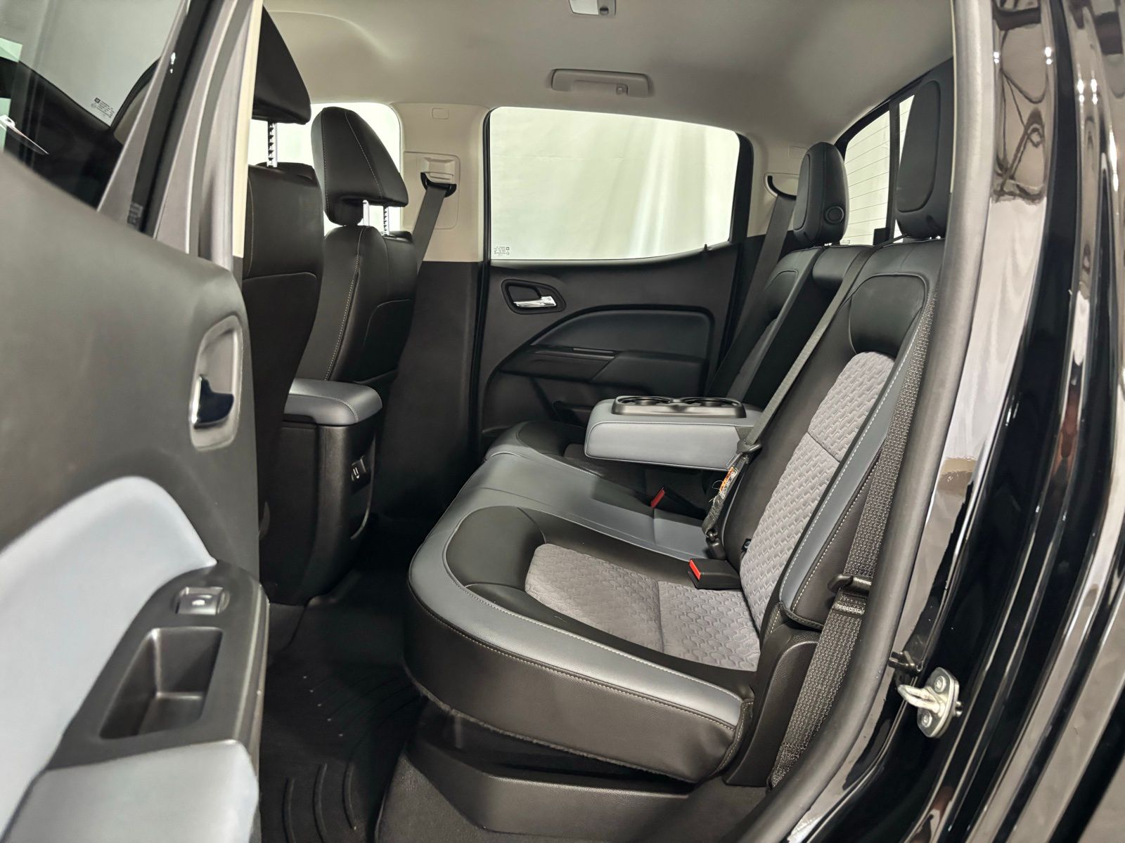 Used Car 2019 Chevrolet Colorado  Z71 For Sale Under $25,000 In Austin, Texas