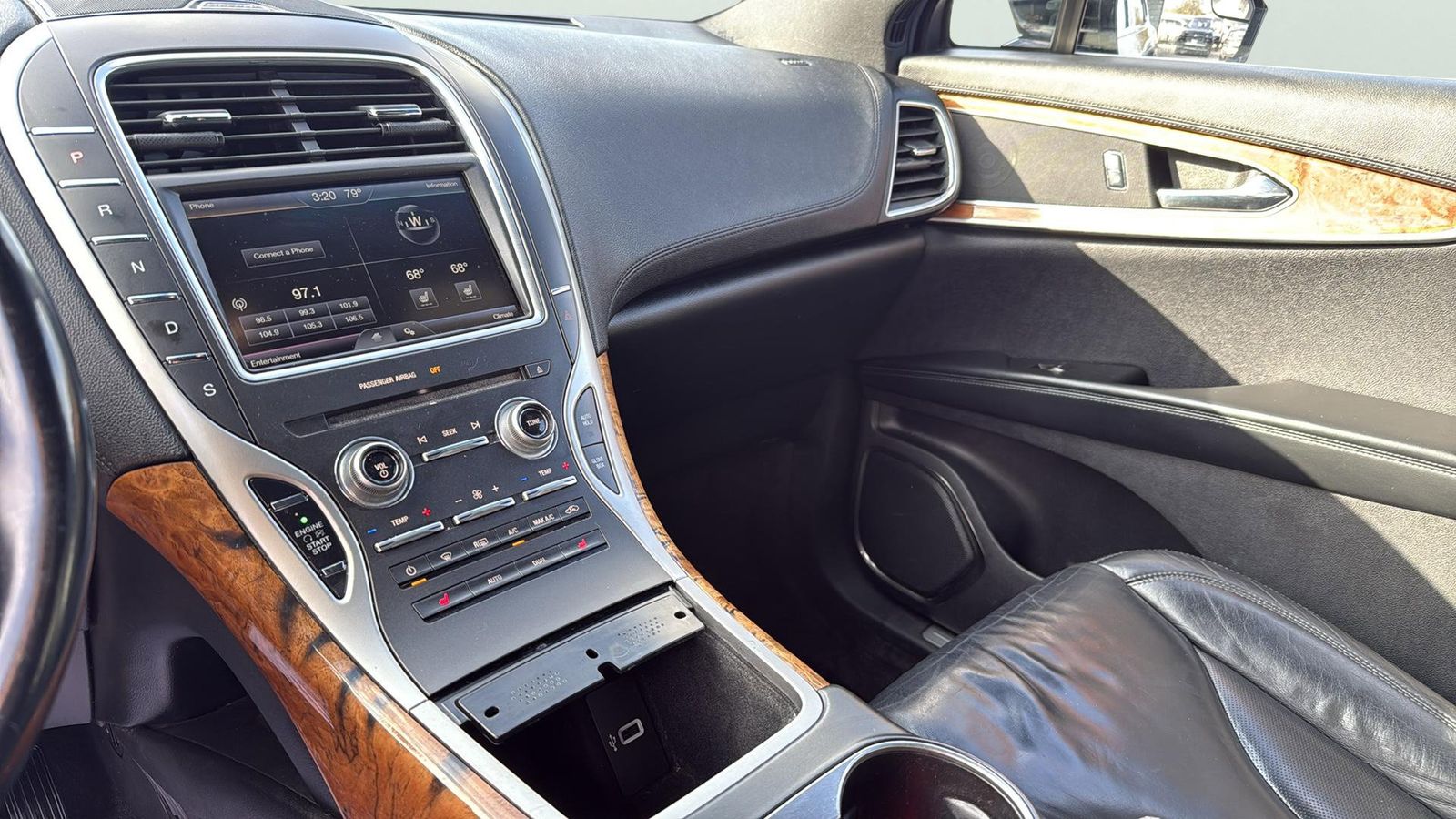 Used Car 2016 Lincoln Mkx  Select For Sale Under $10,000 In Austin, Texas