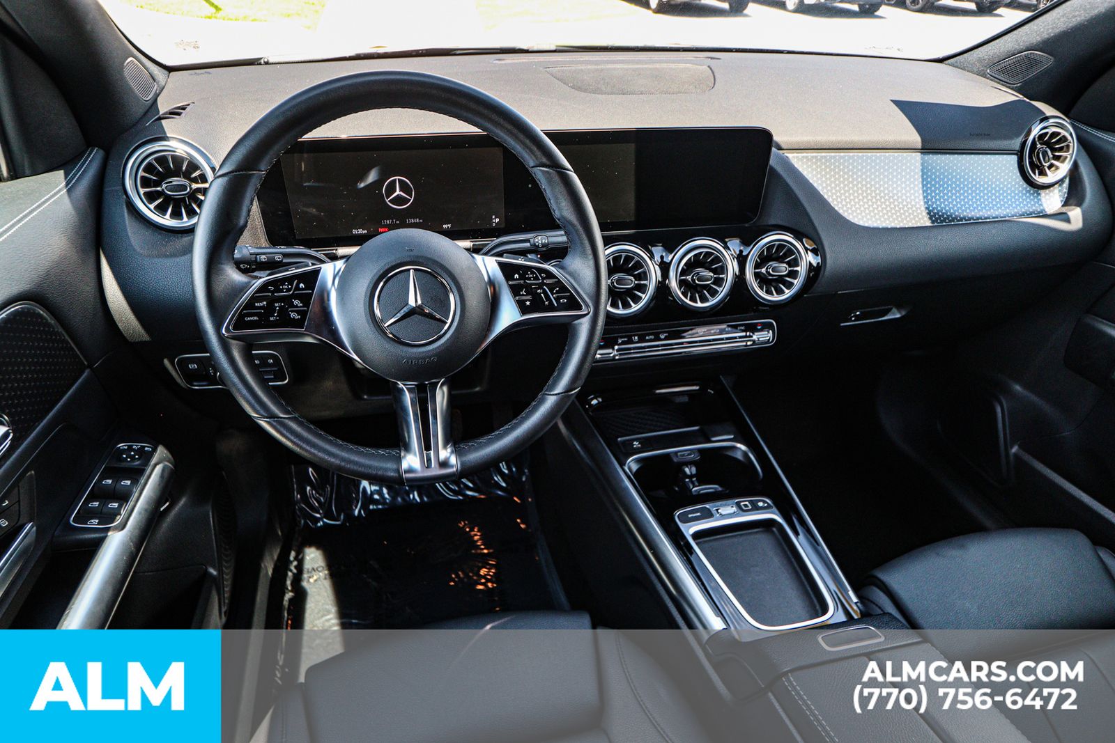 2025 Mercedes Benz GLA 250 photo 27