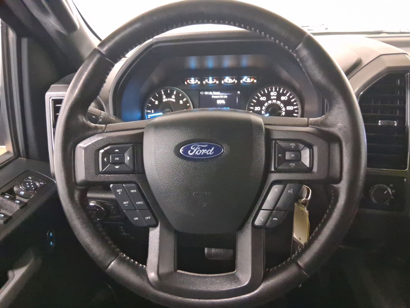 Used Car 2018 Ford F-150  Xlt For Sale Under $20,000 In Austin, Texas