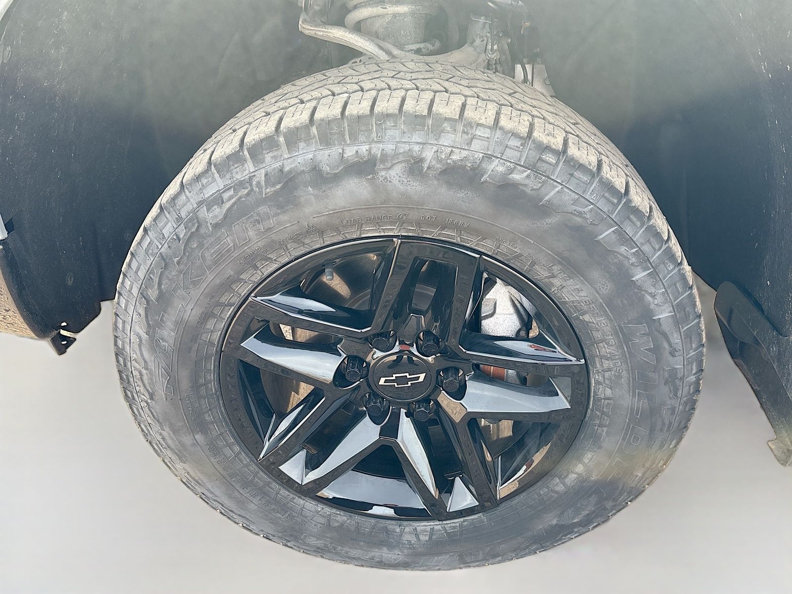Used 2024 Gray Chevrolet LT Trail Boss image 31