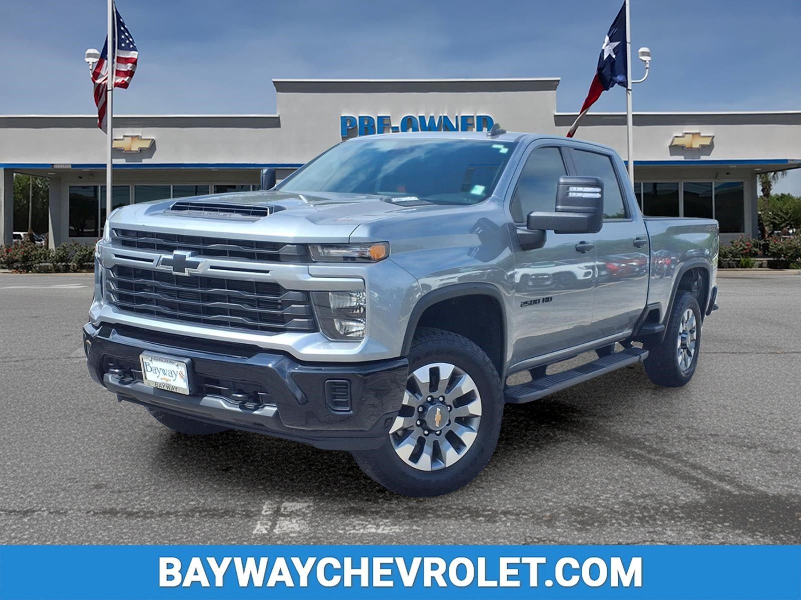 Sterling Gray Metallic 2024 Chevrolet Silverado 2500HD Custom Crew Cab 4WD Pickup Truck Four-Wheel Drive Automatic