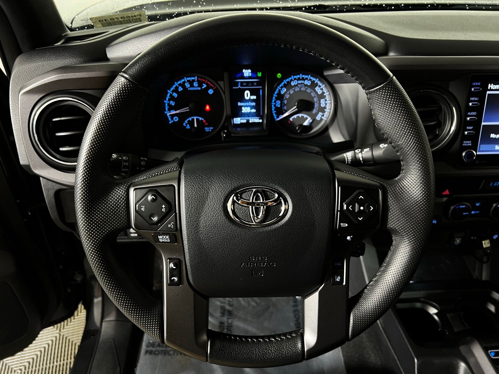 Thumbnail: 2023 Toyota Tacoma - 15