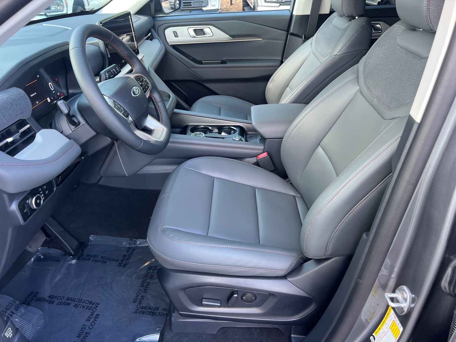 New 2026 Carbonized Gray Metallic Ford Active image 10