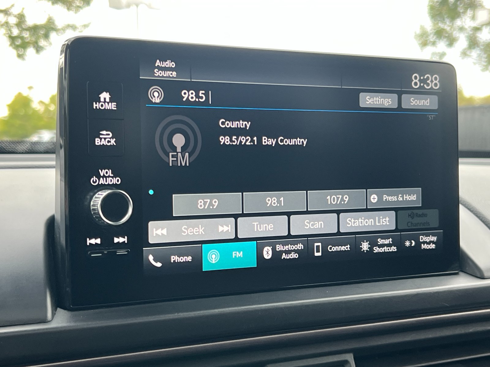 2025 Honda Pilot TrailSport — full photo 19 of 29