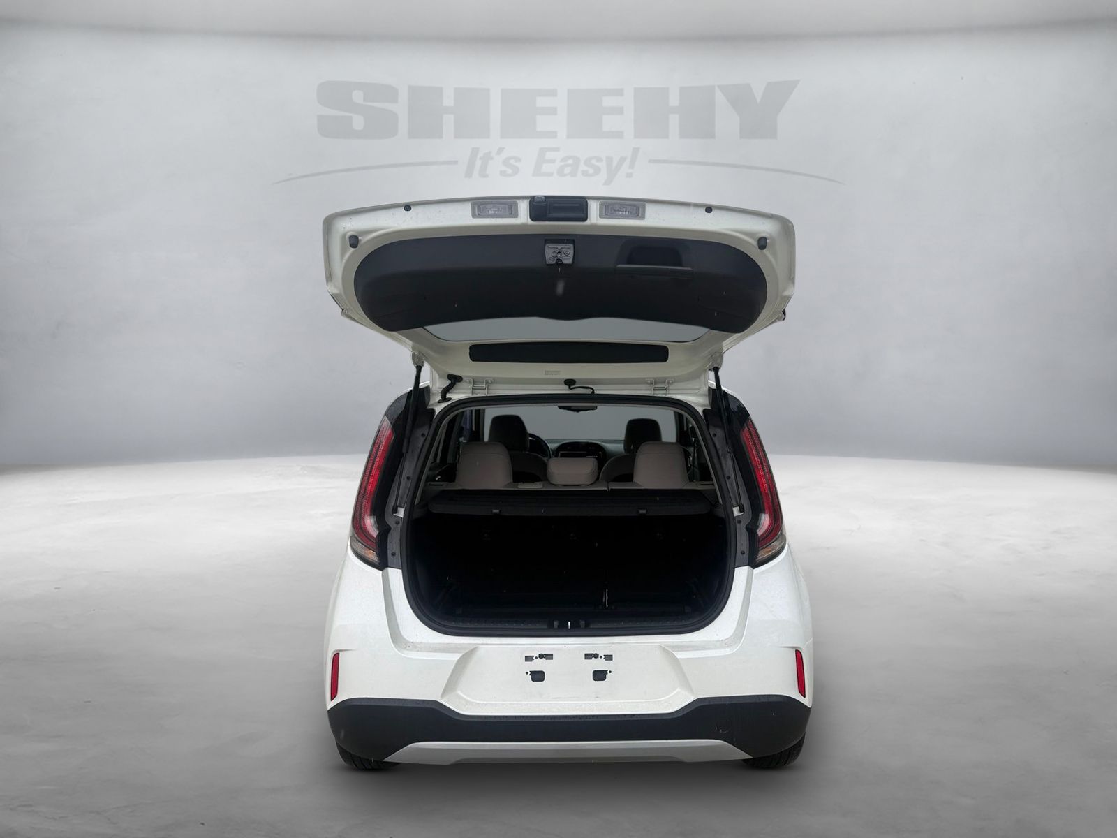 Used 2025 White Kia EX image 24