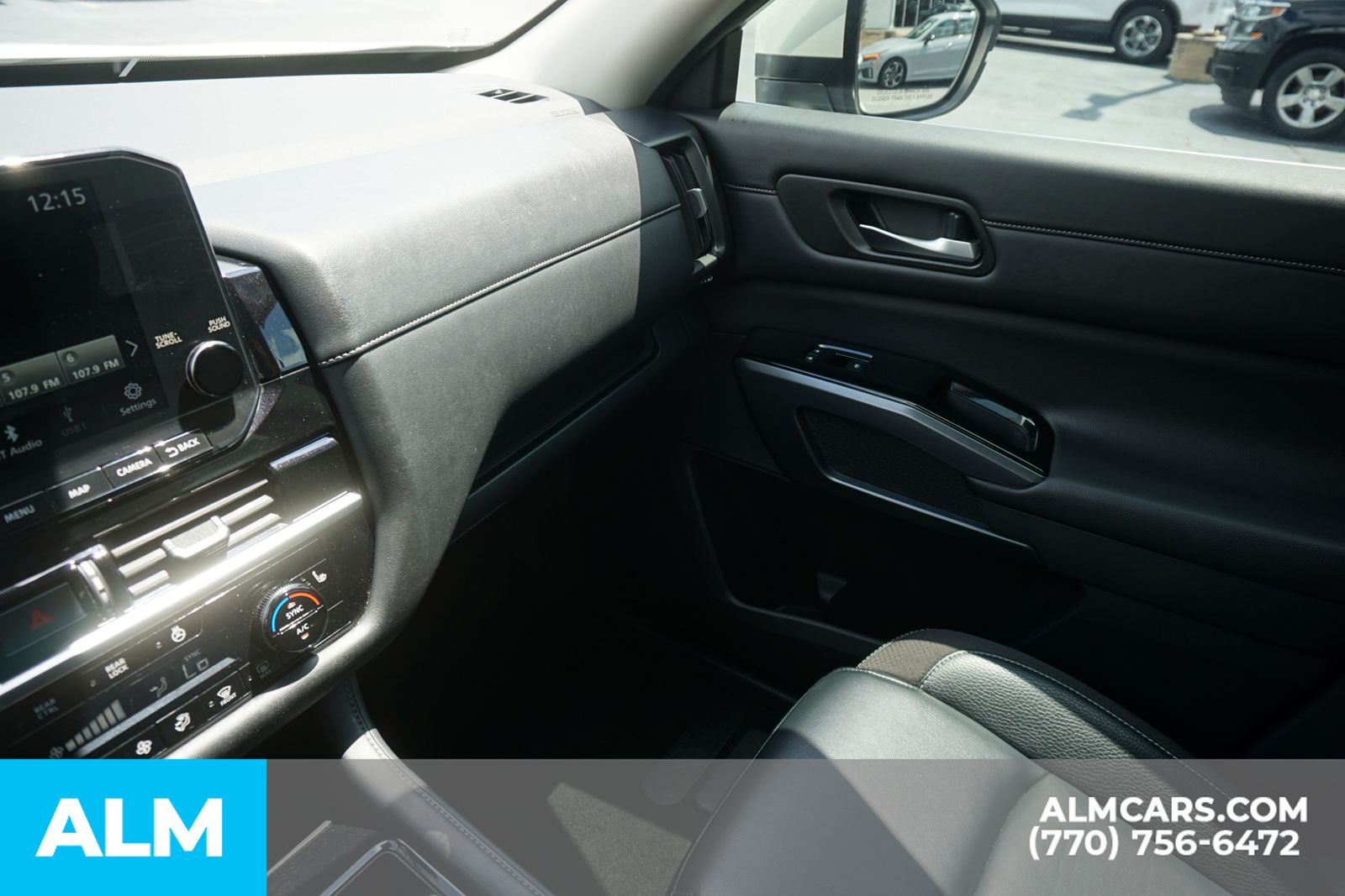 Used 2023 White Nissan SL image 47