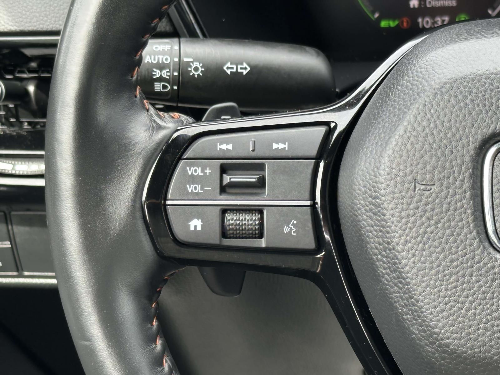 Used 2024  Honda Sport Touring image 30
