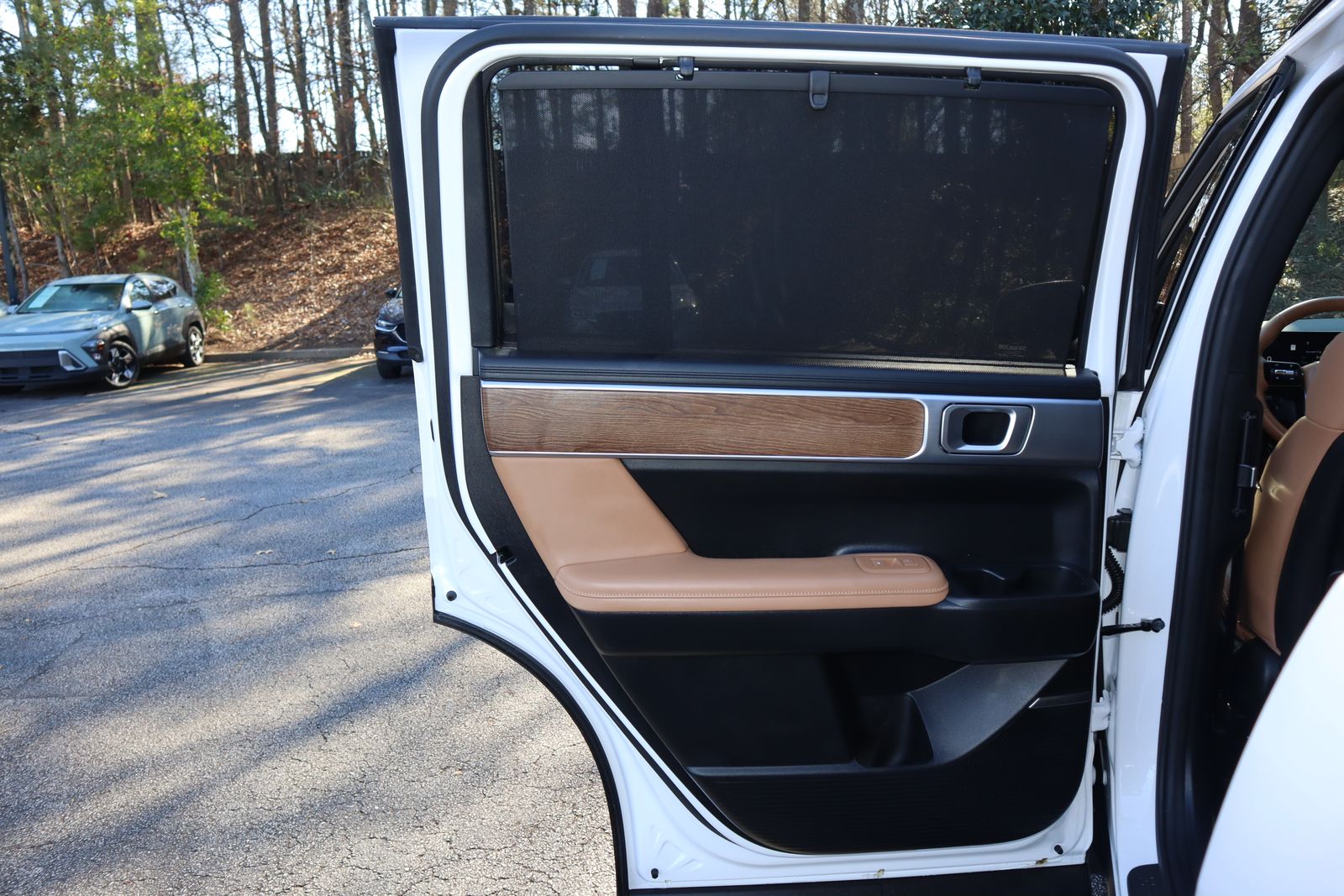 Used 2025 White Hyundai Limited image 22