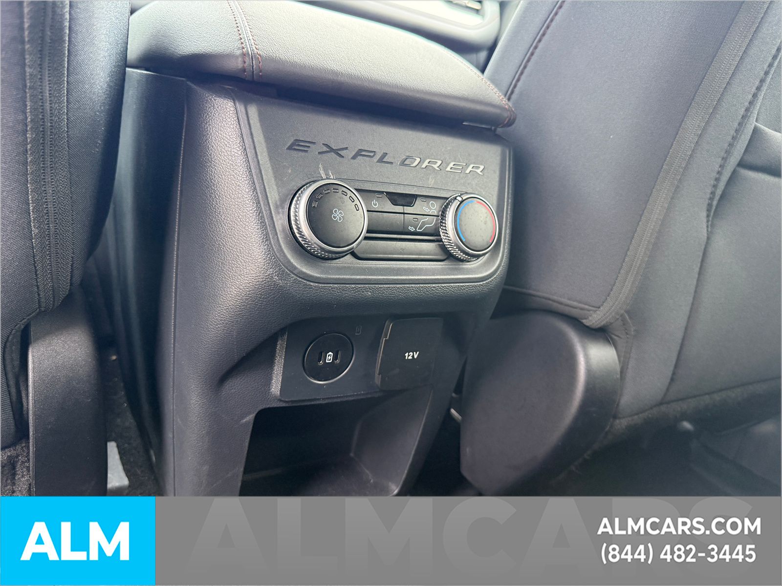Used 2025 Space White Metallic Ford Active image 11