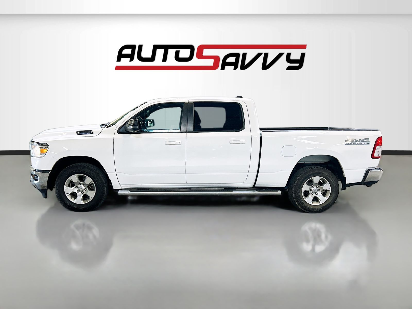 Used 2022 White Ram Big Horn/Lone Star image 4
