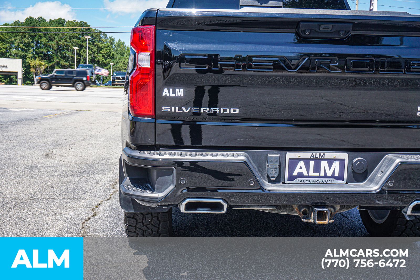 Used 2023 Black Chevrolet High Country image 17