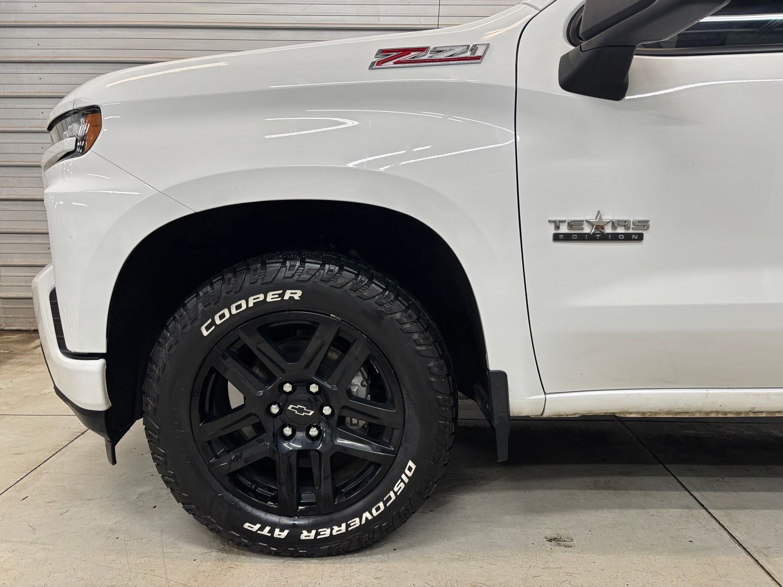 Photo 4 of 2022 Chevrolet Silverado 1500 Limited RST