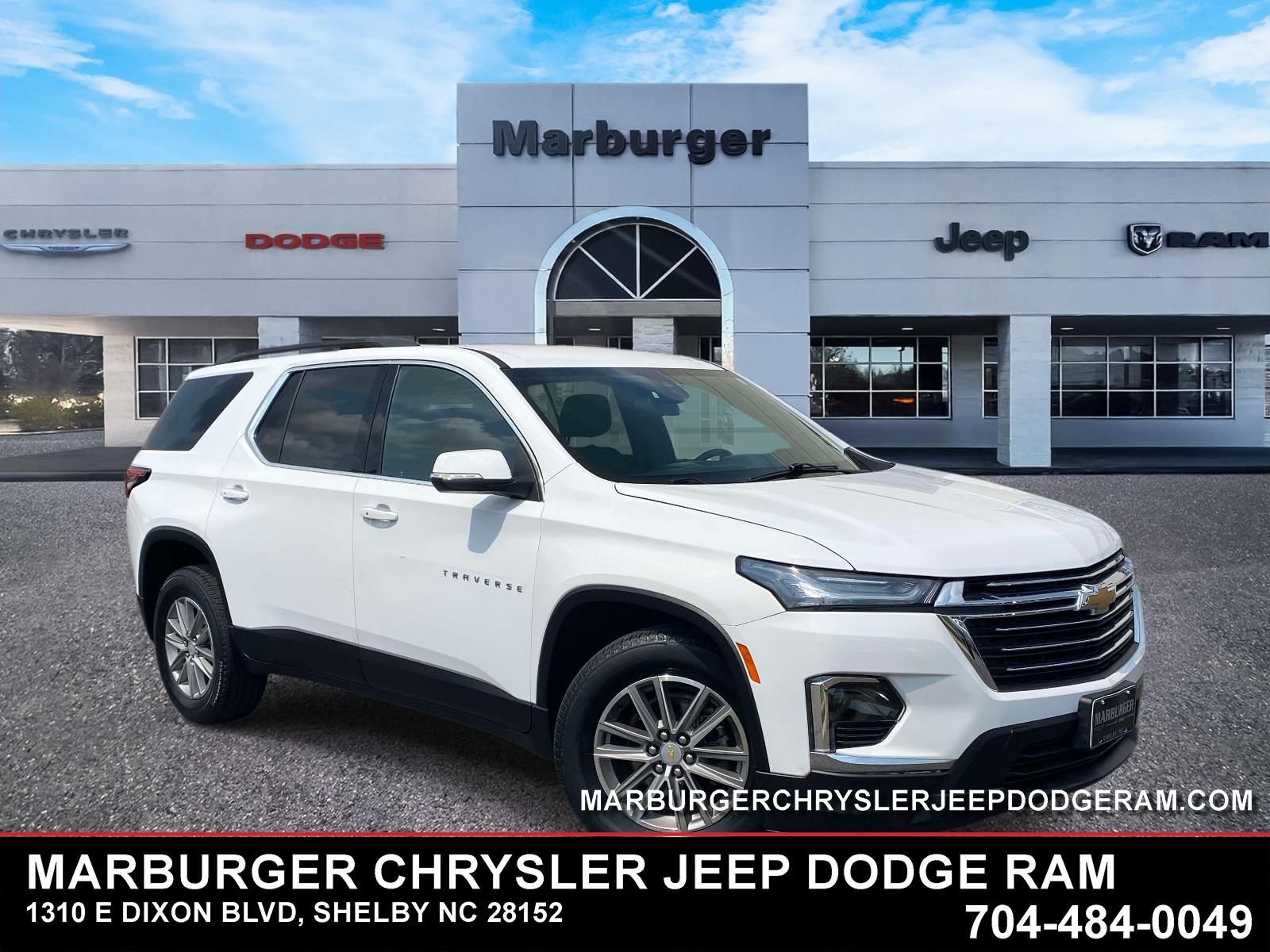 Summit White 2023 Chevrolet Traverse SUV / Crossover Front-Wheel Drive 9-Speed Automatic