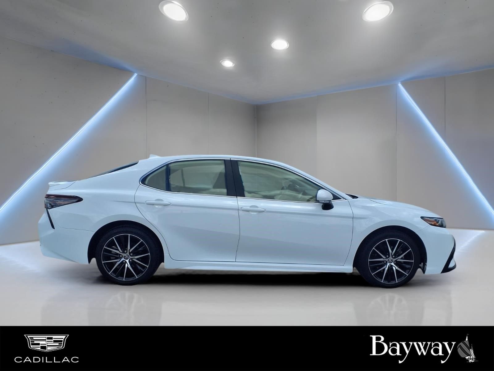2024 Toyota Camry SE - 5