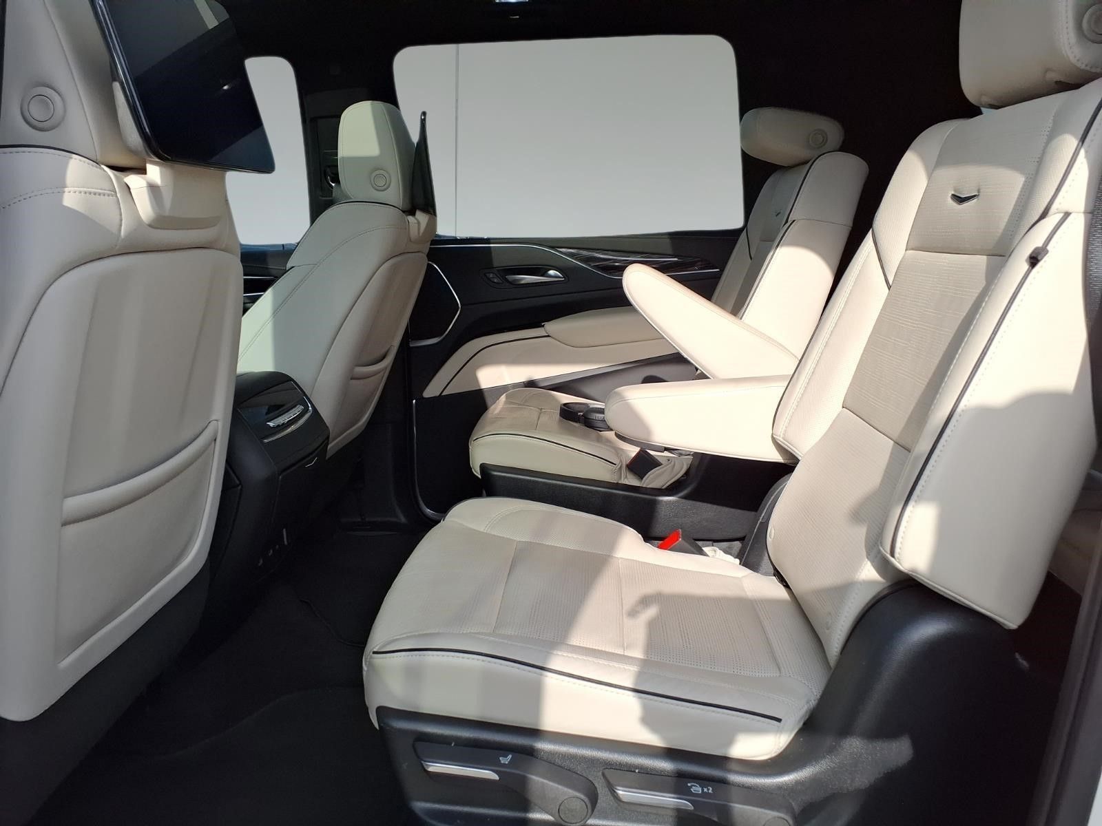 2023 Cadillac Escalade ESV Sport White at Bayway Cadillac of The Woodlands