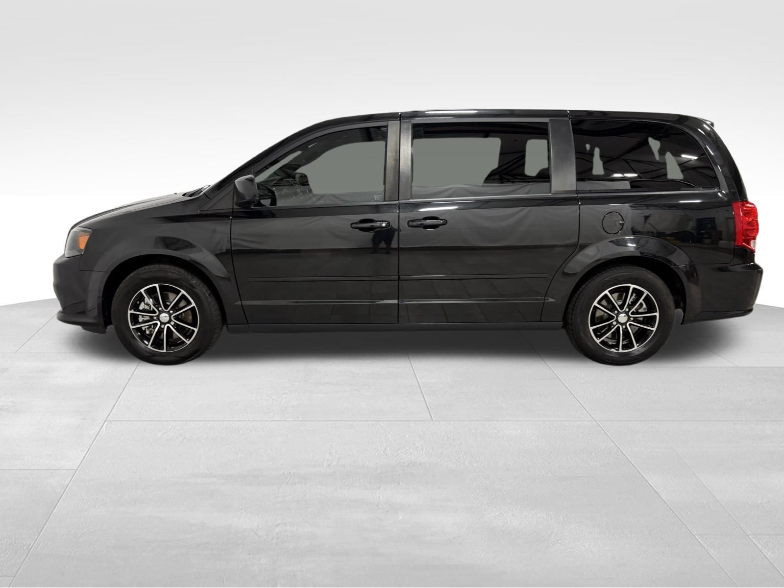 Used Car 2016 Dodge Grand Caravan  Sxt For Sale Under $12,000 In Austin, Texas