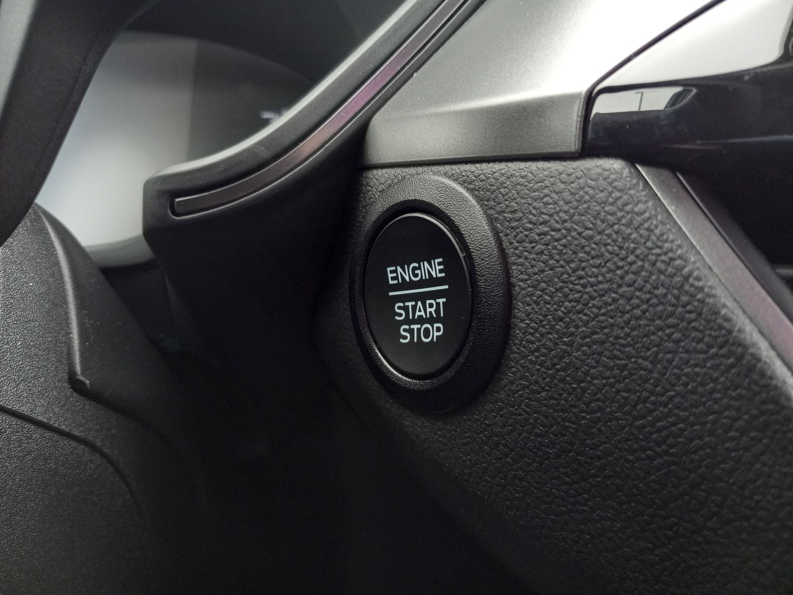 2025 Ford Escape image 23