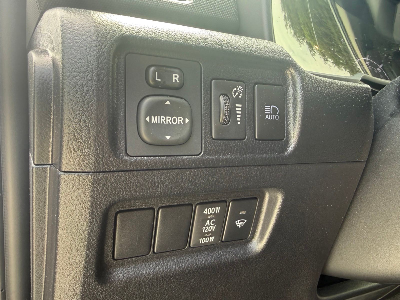 Used 2023 Silver Toyota SR5 Premium image 25