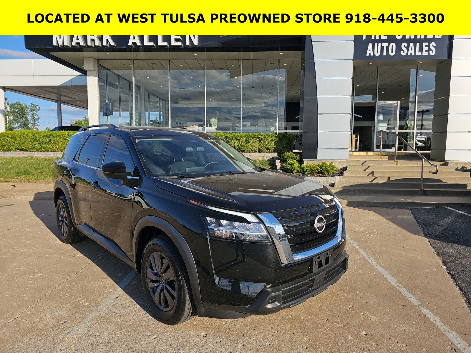 2022 Nissan Pathfinder SV 4WD's photo