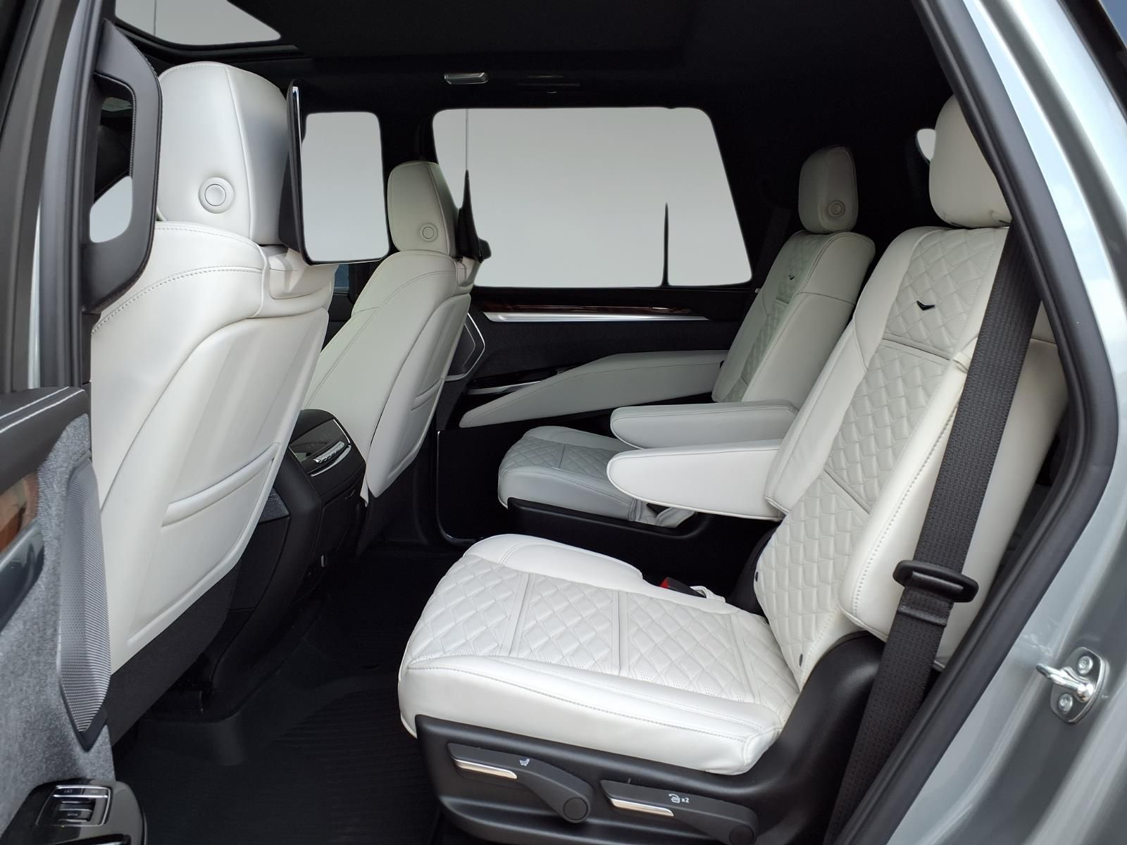 2026 Cadillac Escalade Platinum Sport Silver at Bayway Cadillac of The Woodlands