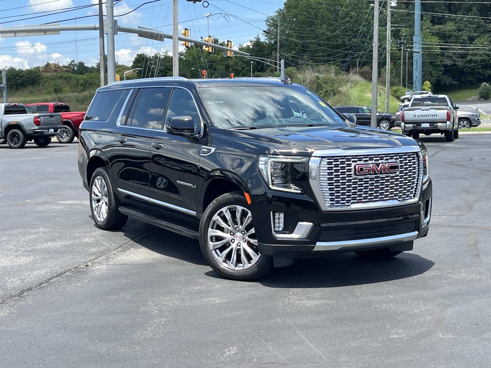 2024 GMC Yukon XL Denali 4WD
