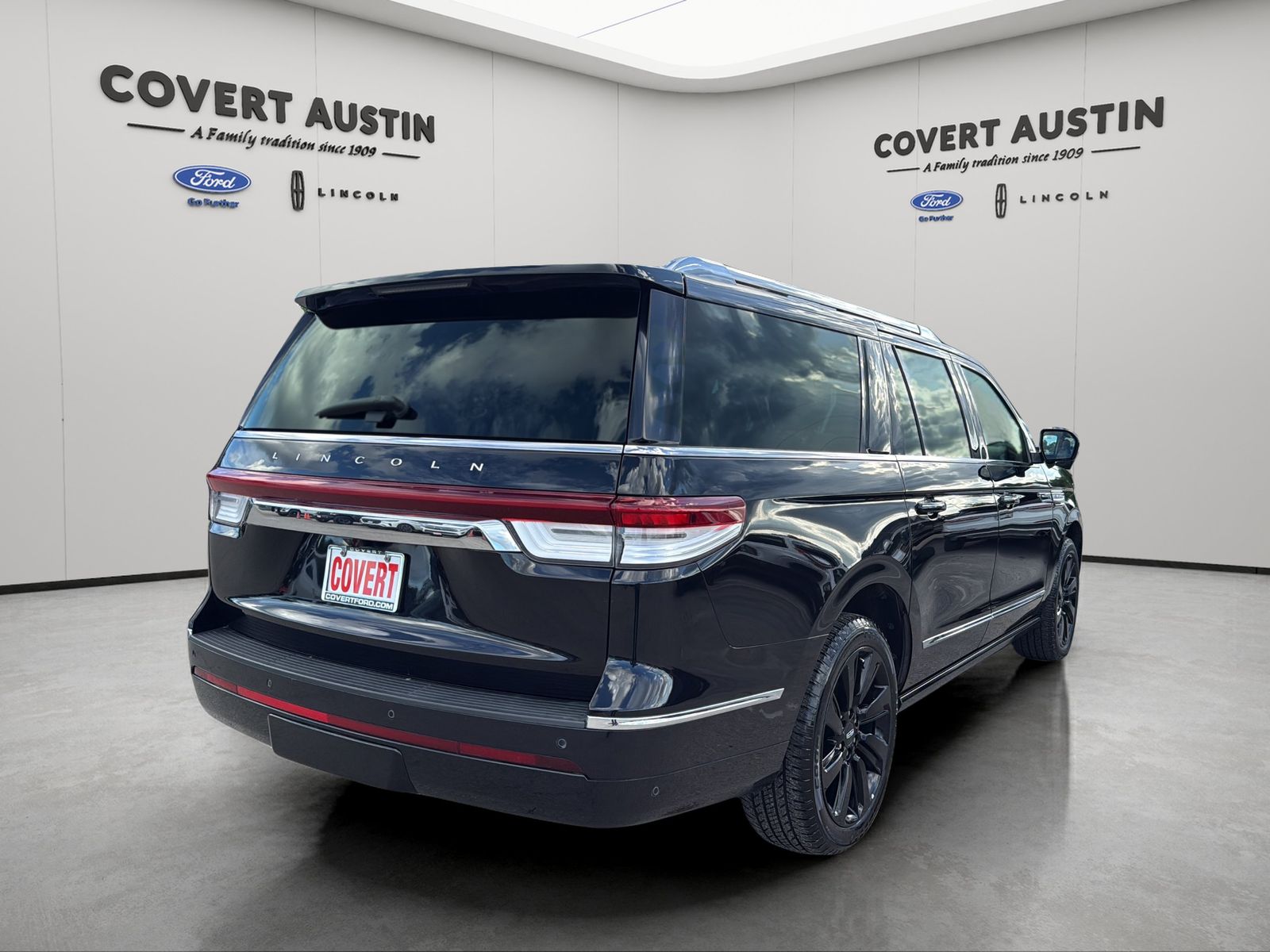 Used Car 2022 Lincoln Navigator L  Reserve For Sale Under $60,000 In Austin, Texas