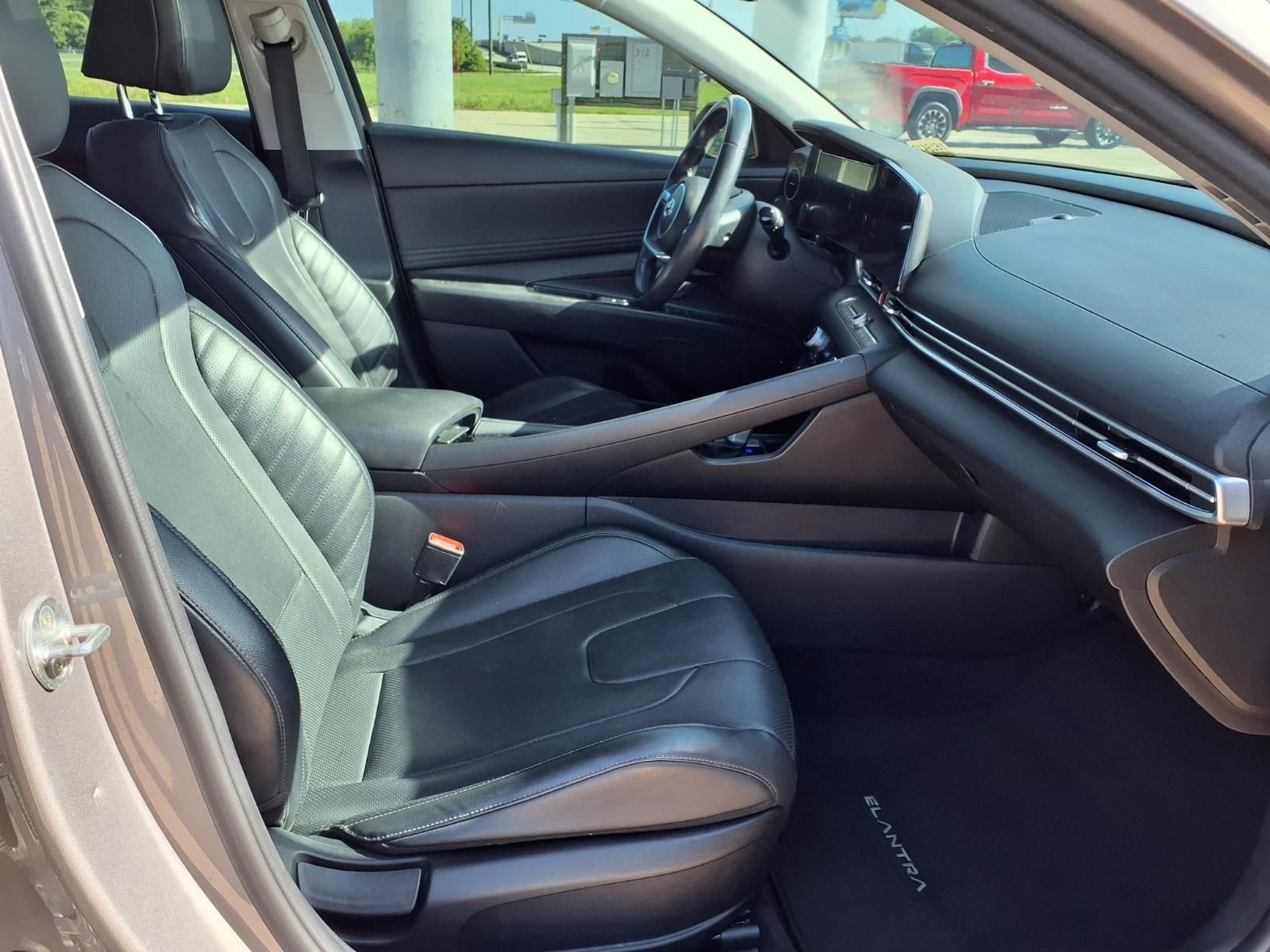 2021 Hyundai Elantra Limited Silver at Emmons Autoplex