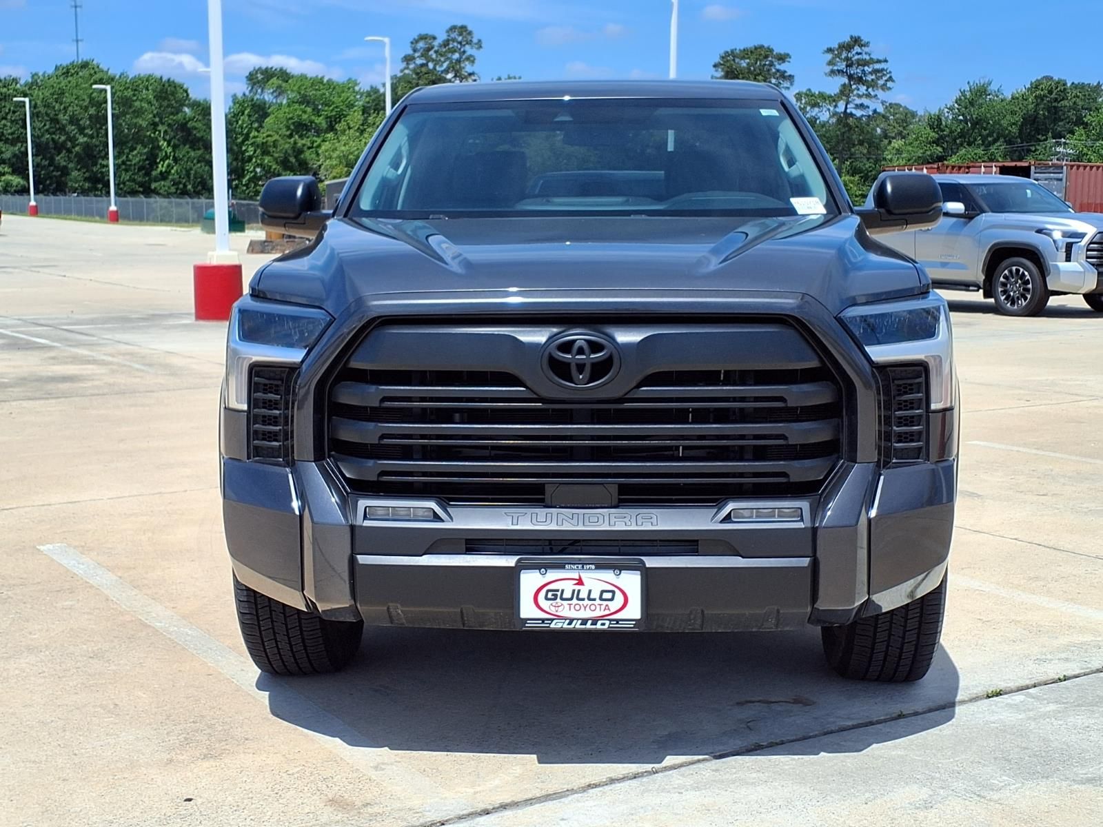 2023 Toyota Tundra SR5 - 3