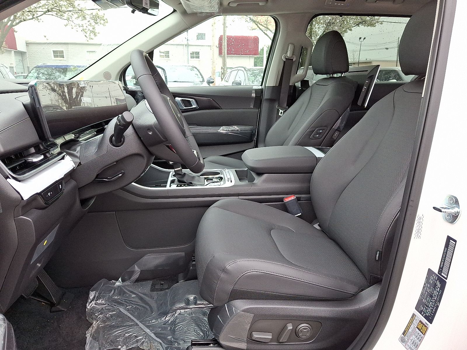 2025 Kia Carnival SX Prestige - Photo 13