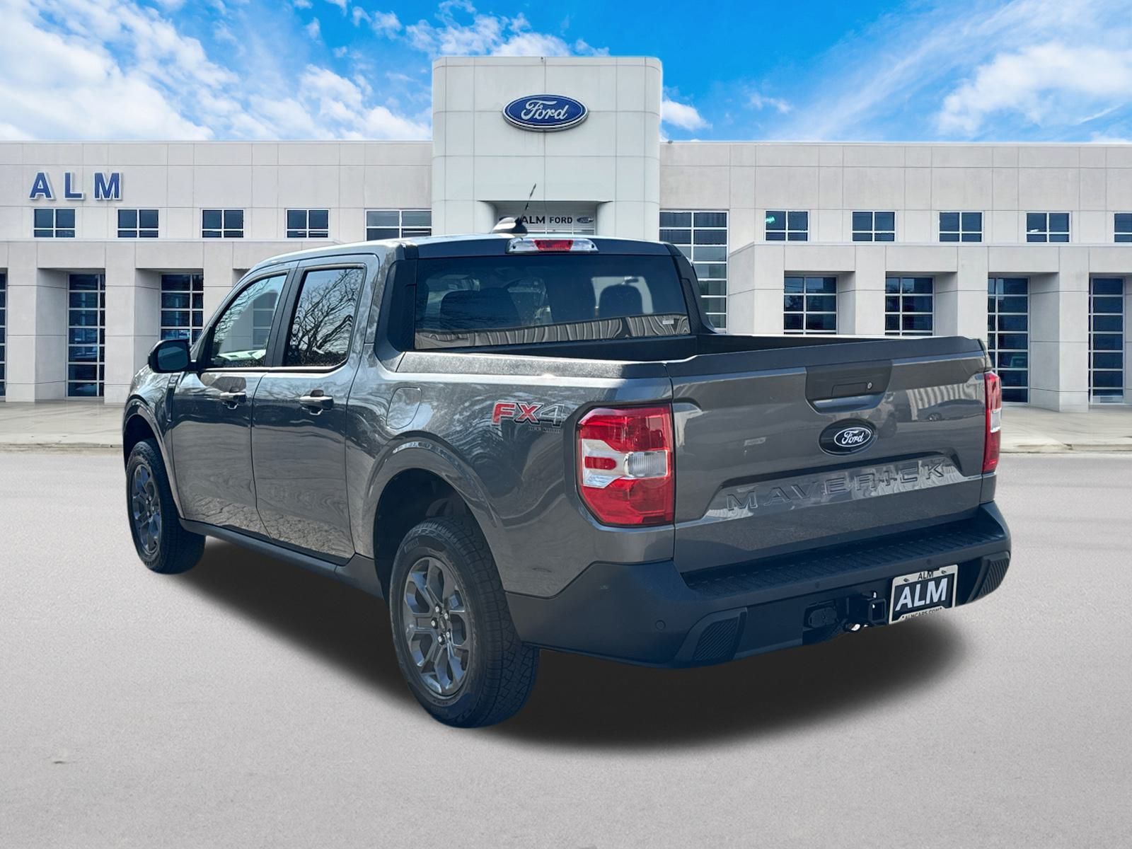 New 2026 Carbonized Gray Metallic Ford XLT image 8