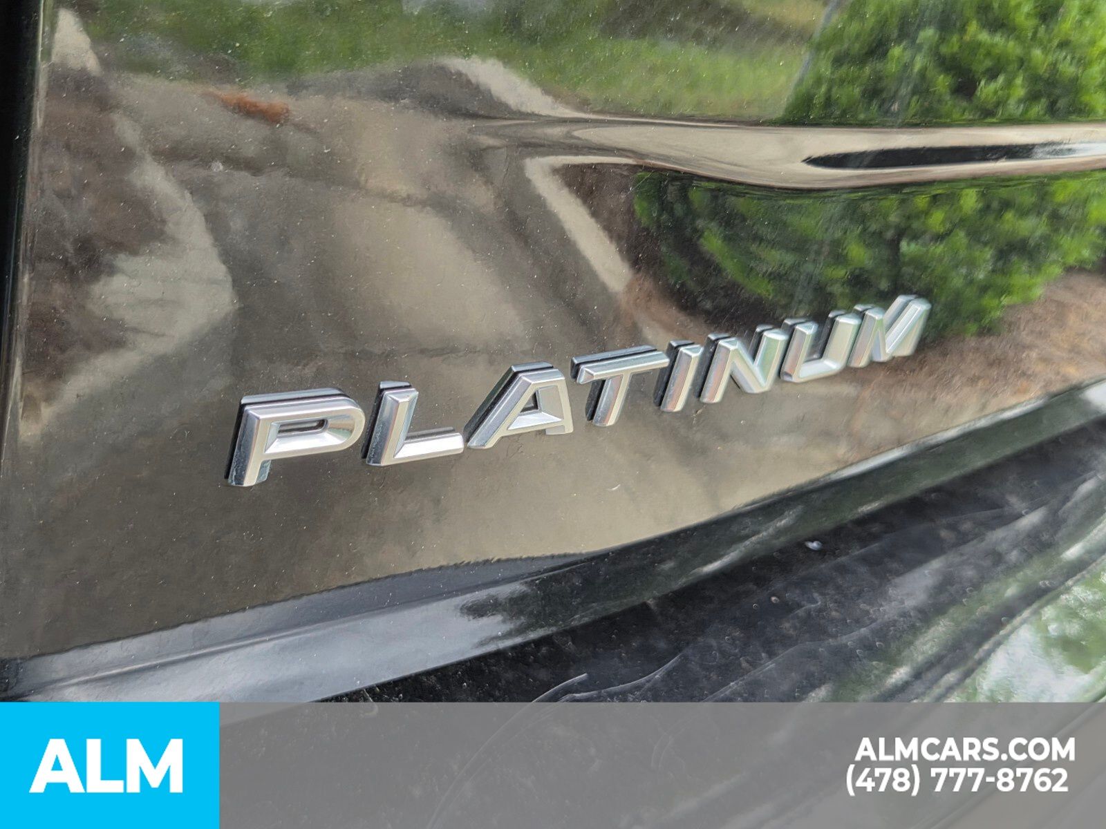 Used 2025 Black Ford Platinum image 12