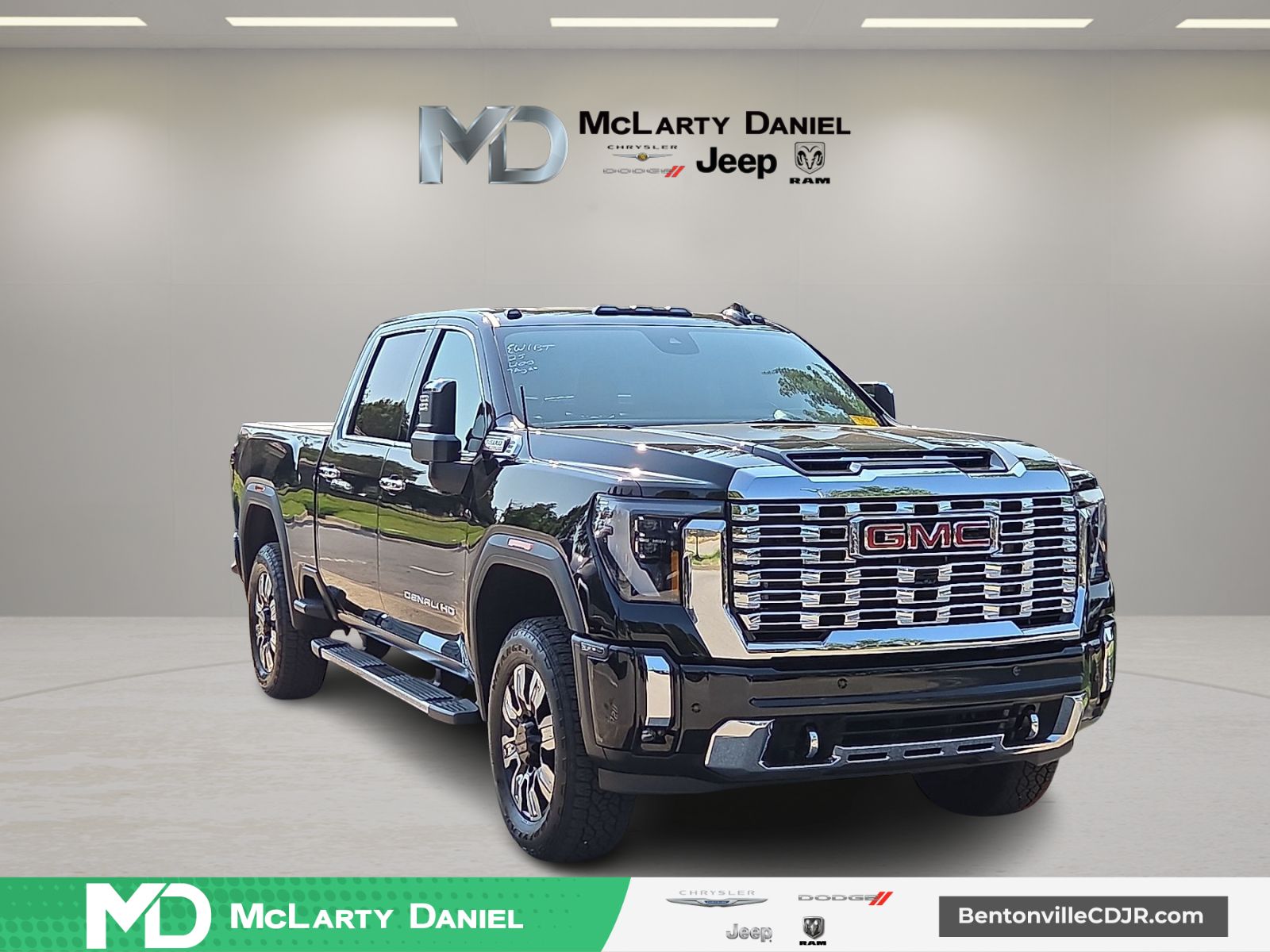 Onyx Black 2025 GMC Sierra 2500HD Pickup Truck Four-Wheel Drive Automatic