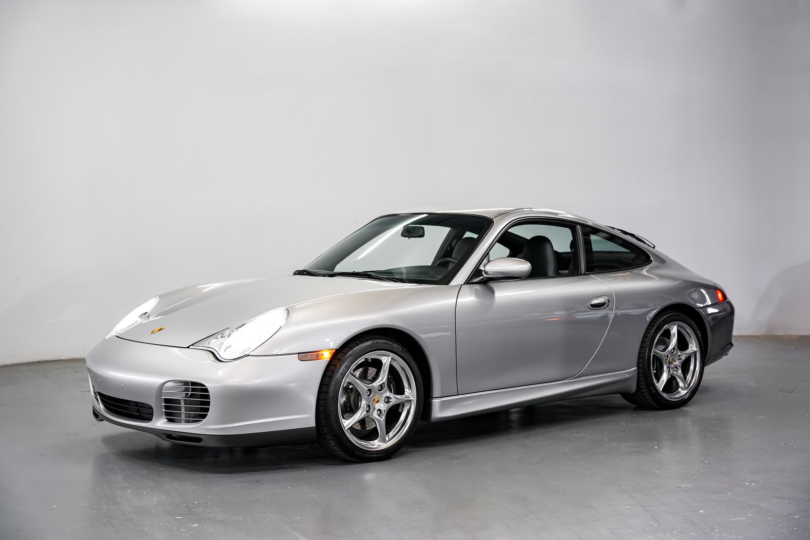 2004 Porsche 911 Carrera — photo 6