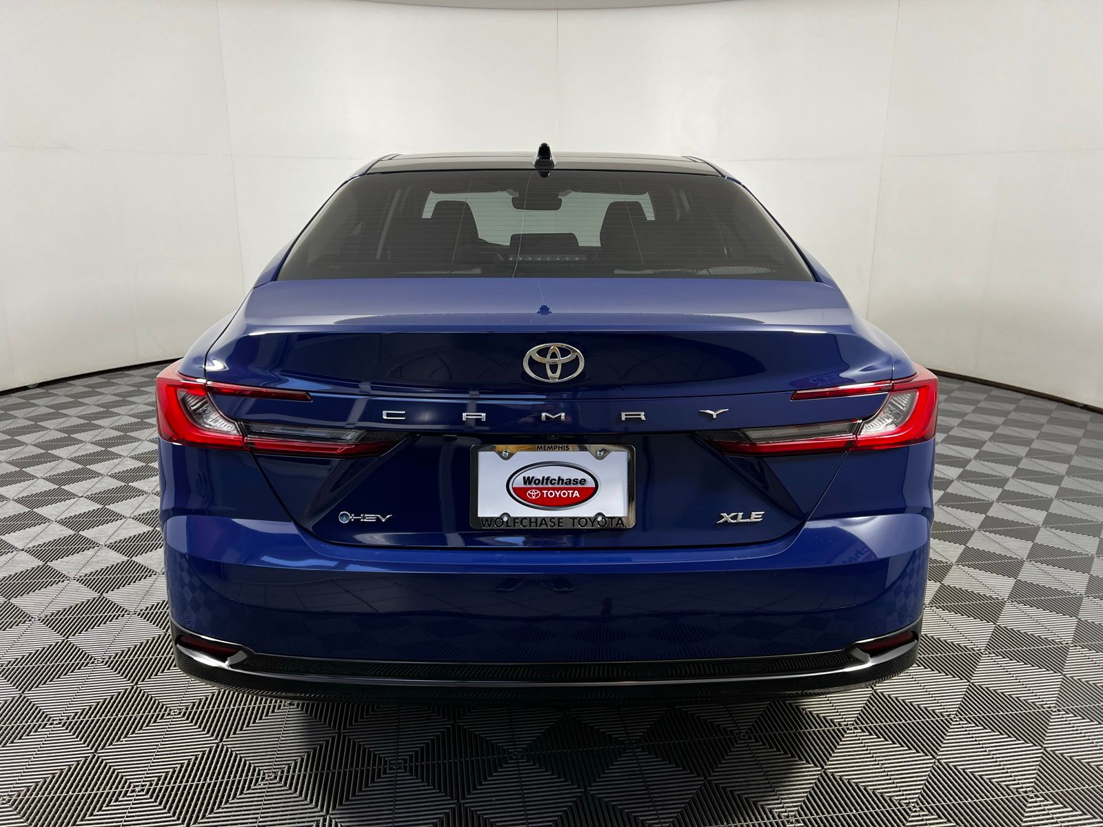 Thumbnail: 2025 Toyota Camry - 6