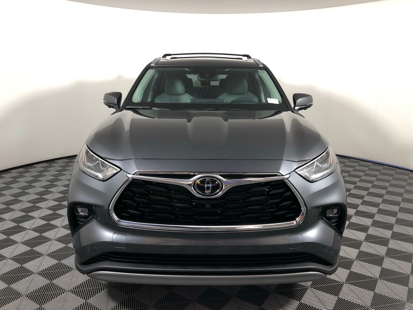 2025 Toyota Highlander Platinum 2