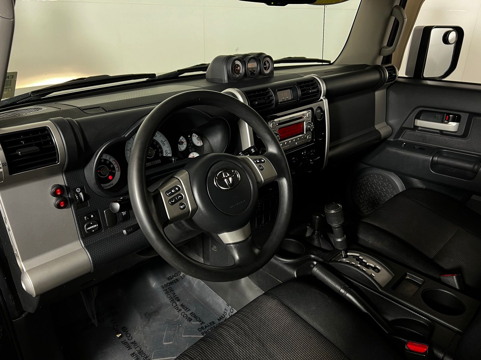 2014 Toyota FJ Cruiser Base 9