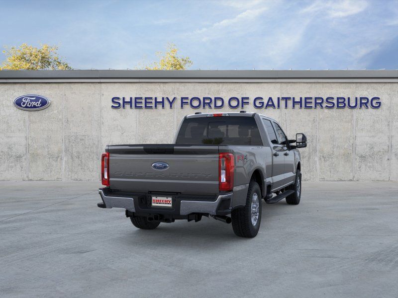New 2026 Carbonized Gray Metallic Ford XLT image 8