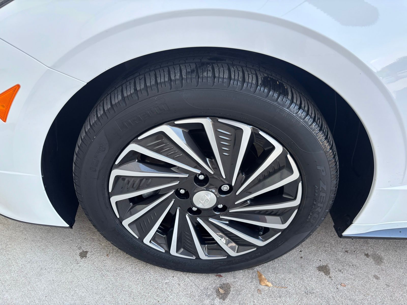 Used Car 2023 Hyundai Sonata Hybrid  Sel For Sale Under $25,000 In Austin, Texas